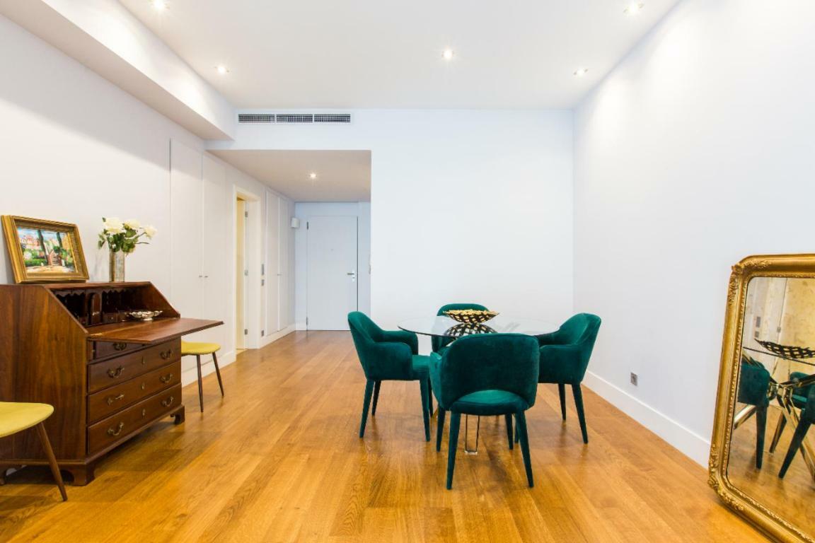 Your Home In Palacio Do Bairro Alto Lissabon Exterior foto