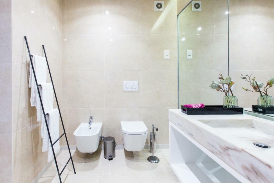 Your Home In Palacio Do Bairro Alto Lissabon Exterior foto