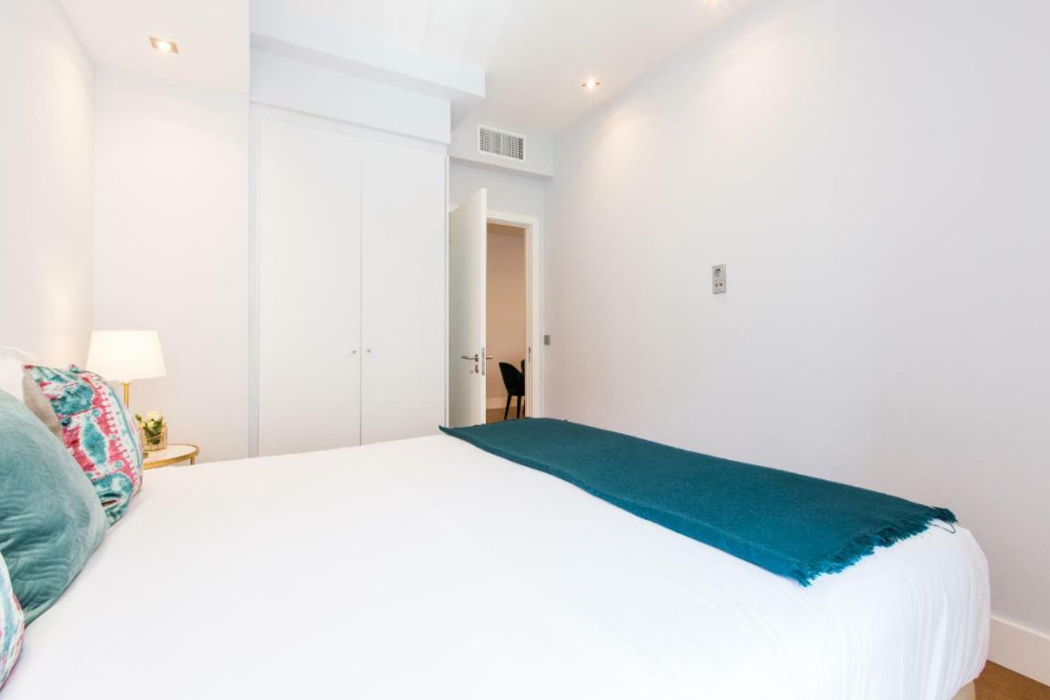 Your Home In Palacio Do Bairro Alto Lissabon Exterior foto